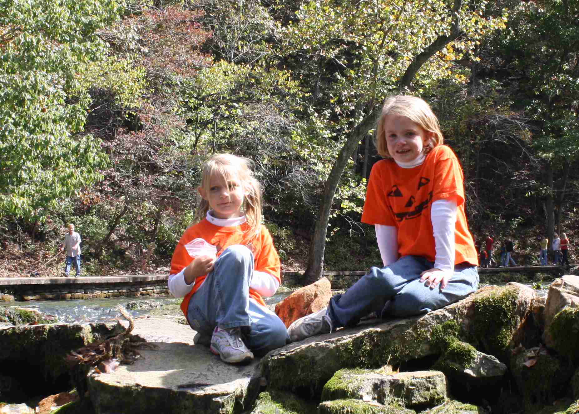 2009-10-04 Maramec Springs JC on rocks.jpg